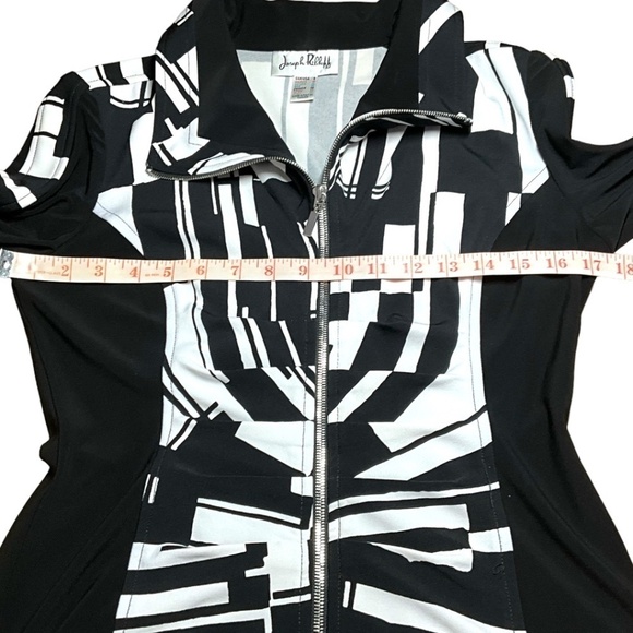 JOSEPH RIBKOFF Stretch Jersey Knit Long Sleeve Blazer Rusched Sleeves Zip Close - Picture 6 of 8